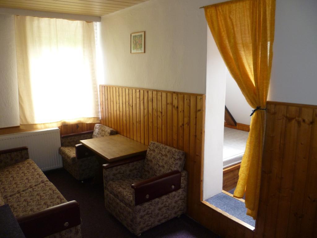 Penzion Pod Studenovem Rokytnice nad Jizerou Exteriör bild